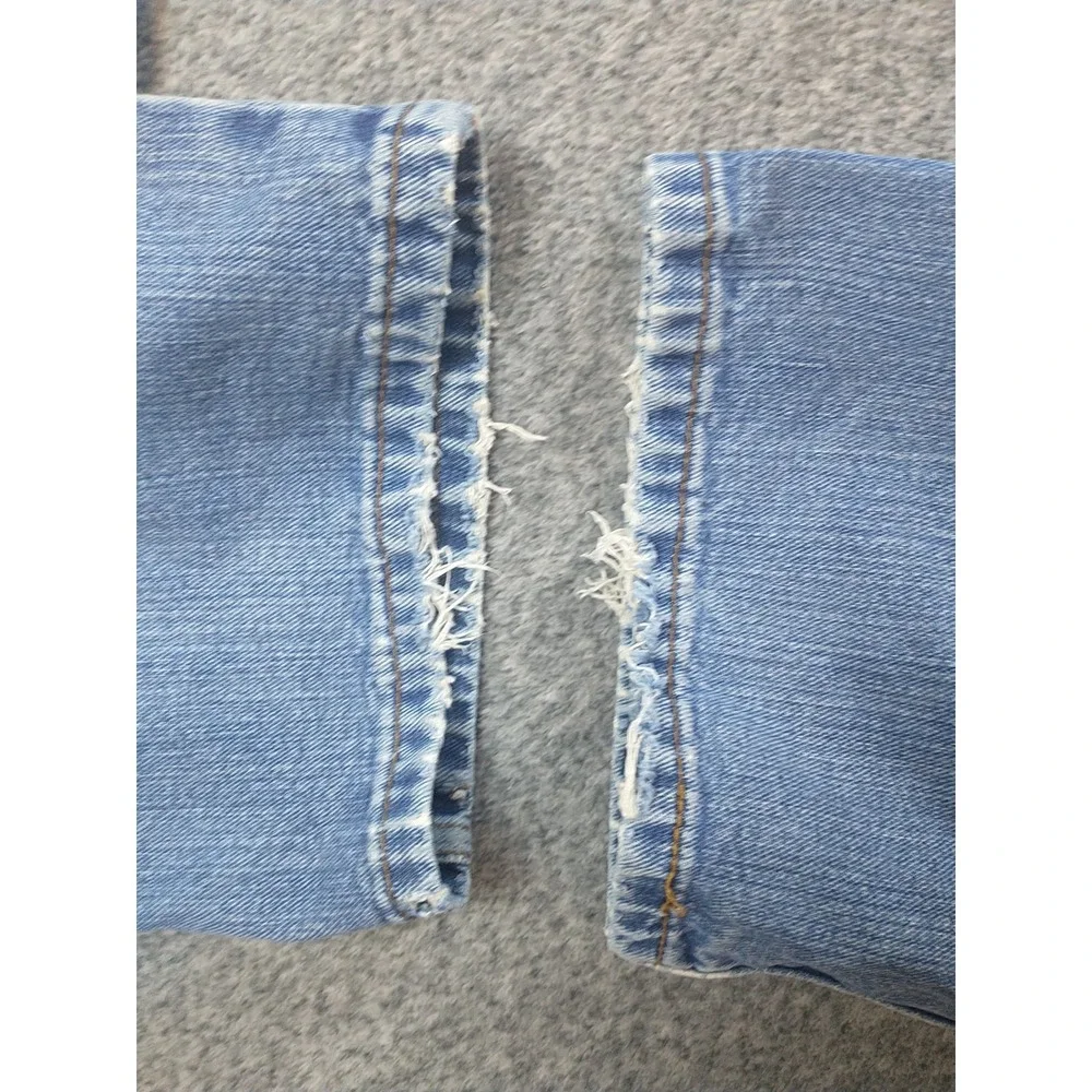 Levis 559 Relaxed Straight Jeans Mens 34x33 Light Wash Distressed Blue Denim